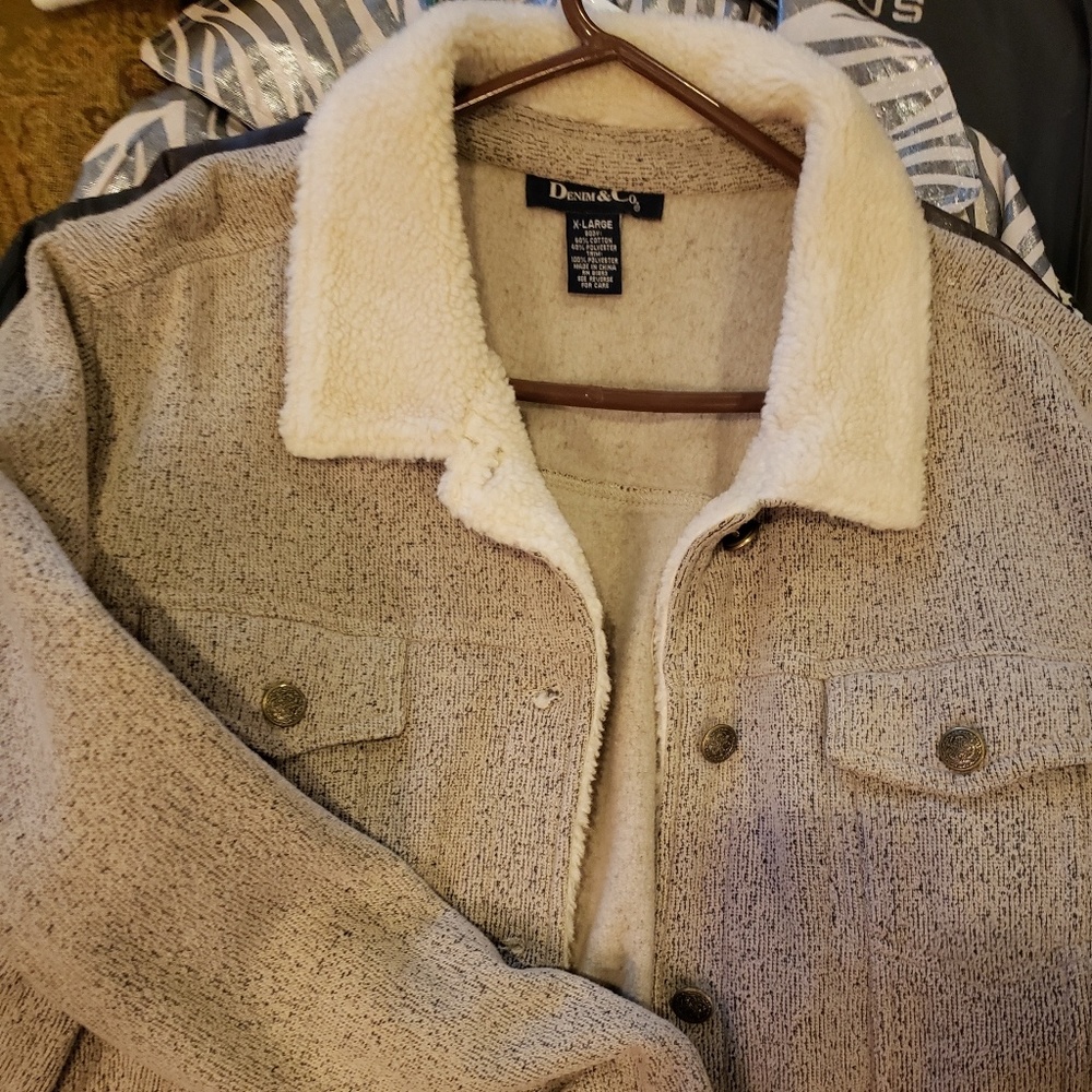Ladies Beige Barn Jacket